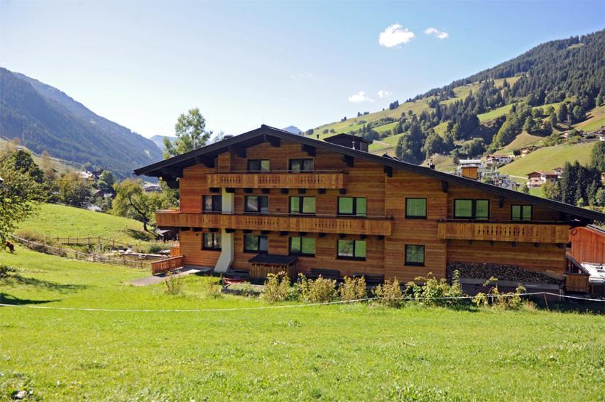 Ski In Ski Out Hotel Unterellmau Saalbach-Hinterglemm Luaran gambar