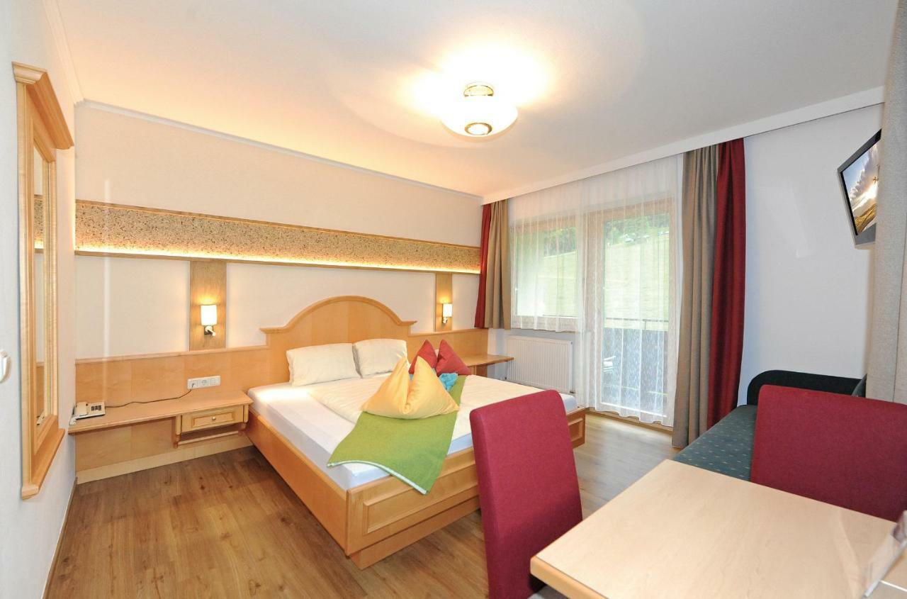 Ski In Ski Out Hotel Unterellmau Saalbach-Hinterglemm Luaran gambar